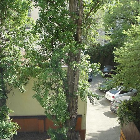 Apartment Near City Centre With Parking Place Prague Exterior photo